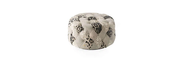 ROBERTO-CAVALLI-HOME-INTERIORS_LIMBO_pouf_00(001)
